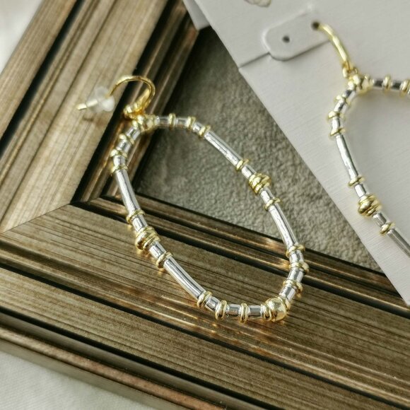 Kendra Scott Essie Mixed Metal Open Frame Earrings - Picture 3 of 3